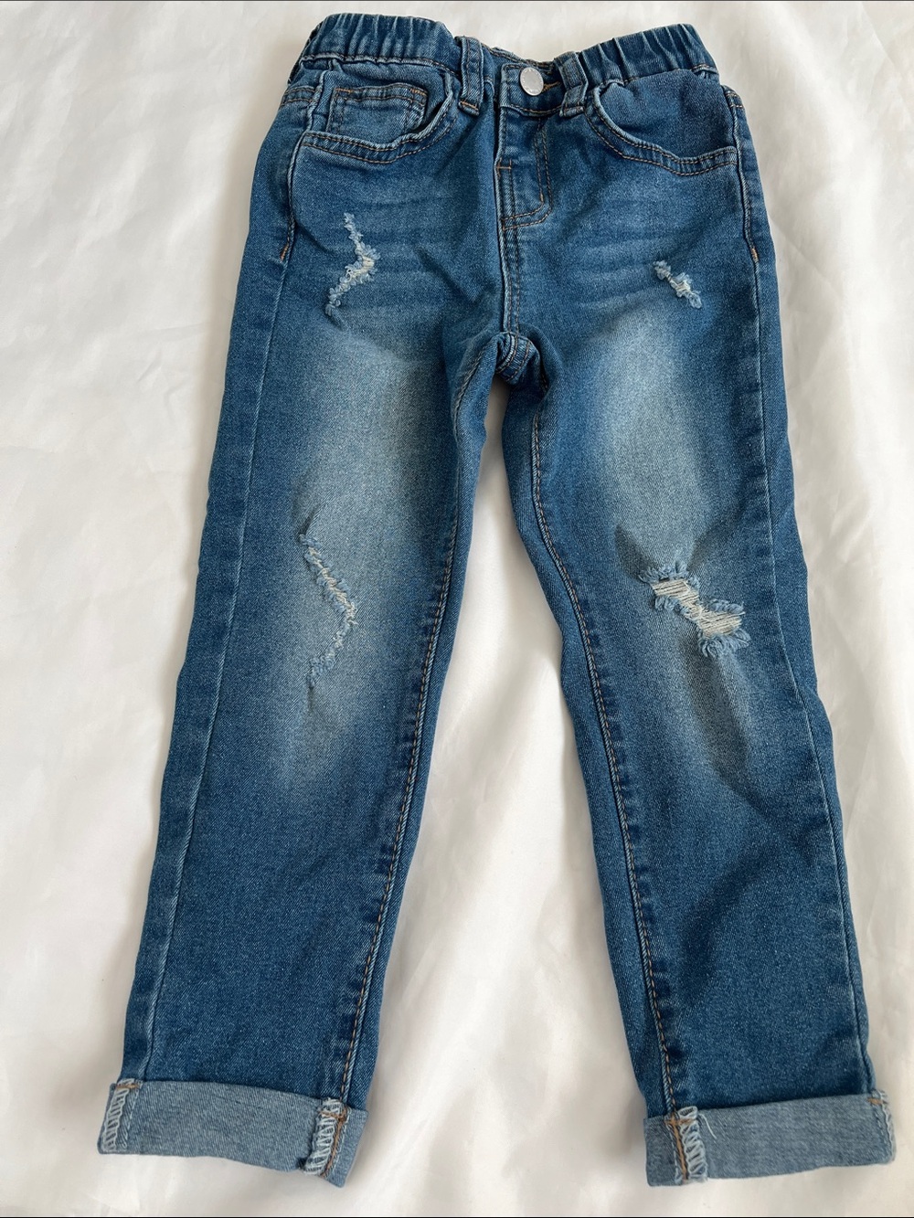 “Bundle 10/$13” SHEIN 4Y toddler boy skinny Blue Distressed Straight-Leg Jeans